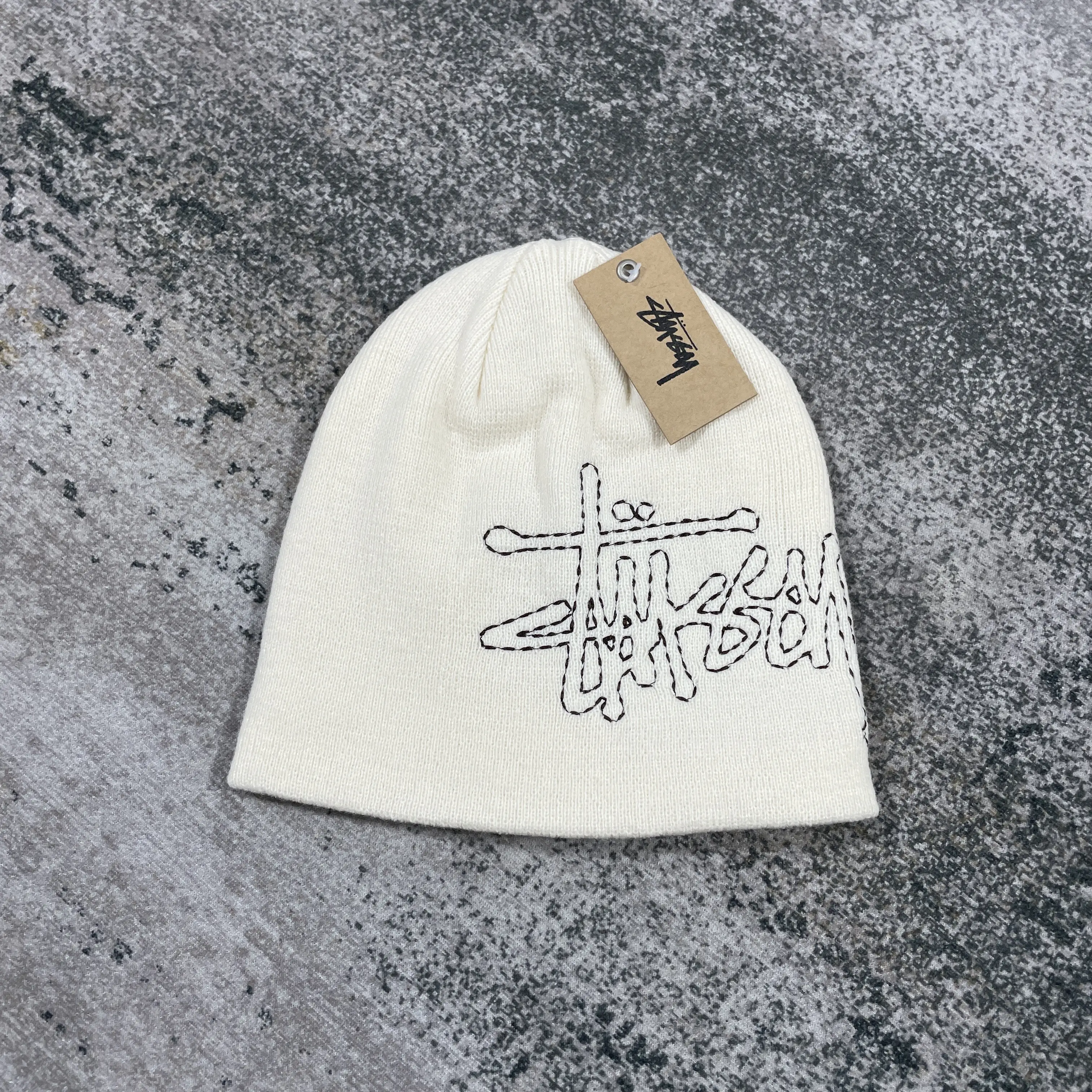 Stussy Basic Skullcap Limestone — Quiet Winter Neutral
